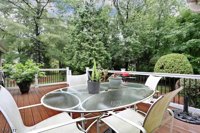 331 Forest Glen Ave, Franklin Lakes Boro, NJ 07417