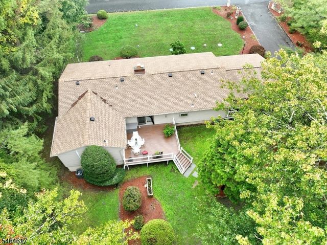 331 Forest Glen Ave, Franklin Lakes Boro, NJ 07417
