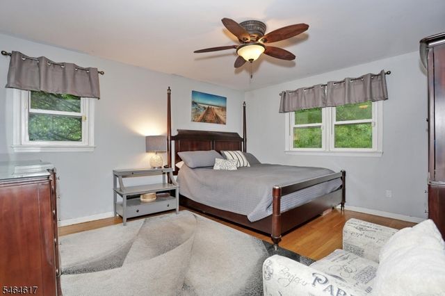 331 Forest Glen Ave, Franklin Lakes Boro, NJ 07417