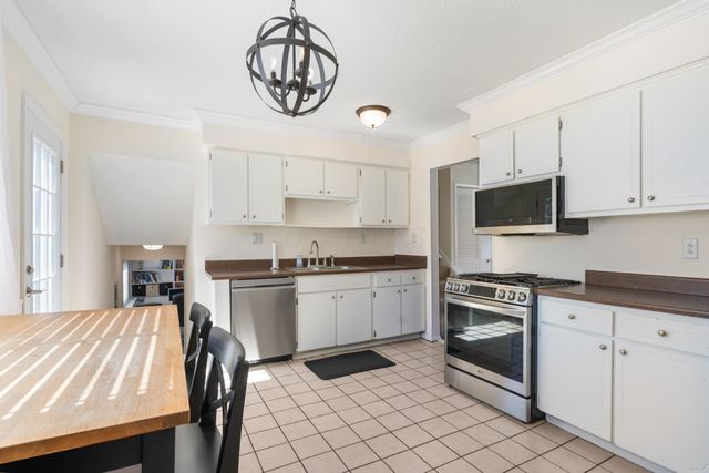 1751 Darrow Drive, Powell, OH 43065