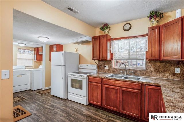 6020 N 242nd Street, Valley, NE 68064