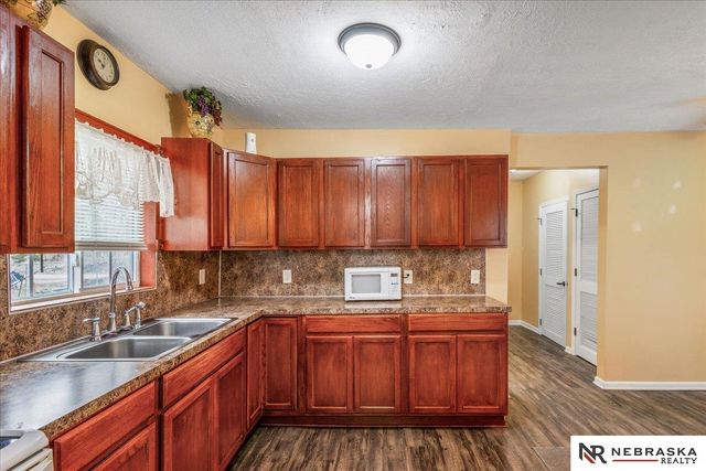 6020 N 242nd Street, Valley, NE 68064