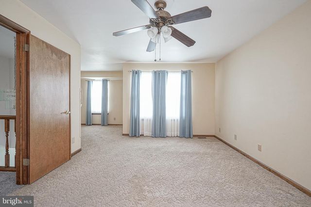 309 DUNDEE DR, Williamstown, NJ 08094
