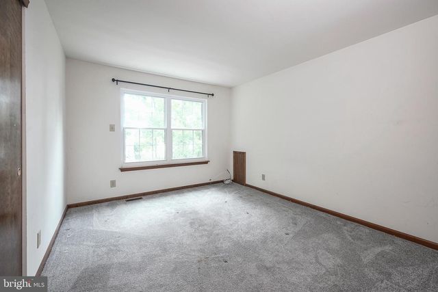 309 DUNDEE DR, Williamstown, NJ 08094