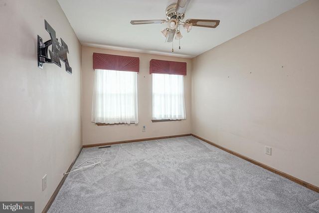 309 DUNDEE DR, Williamstown, NJ 08094