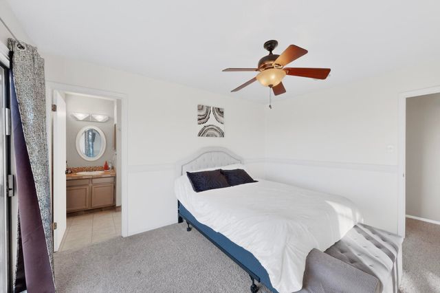 1013 Sunflower Drive SW, Rio Rancho, NM 87124