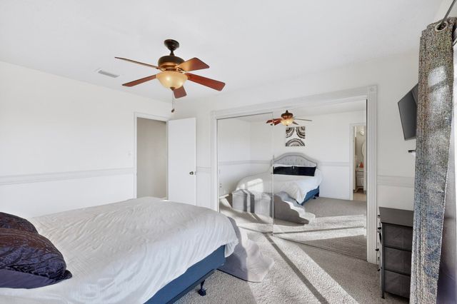 1013 Sunflower Drive SW, Rio Rancho, NM 87124