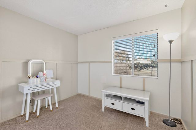 1013 Sunflower Drive SW, Rio Rancho, NM 87124