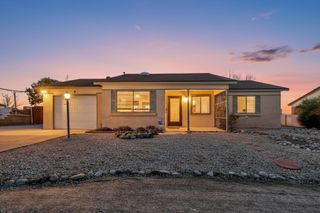 1013 Sunflower Drive SW, Rio Rancho, NM 87124
