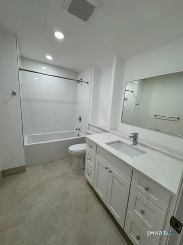 38b putnam Green U, Greenwich, CT 06830