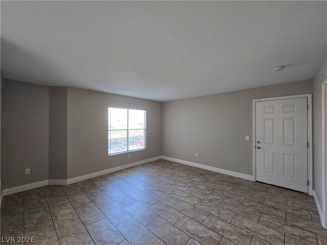 6800 East LAKE MEAD BL Boulevard 2074, Las Vegas, NV 89156