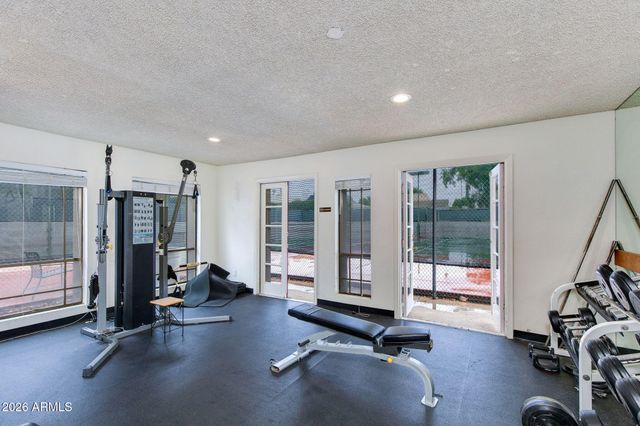 5209 N 24TH Street 104, Phoenix, AZ 85016