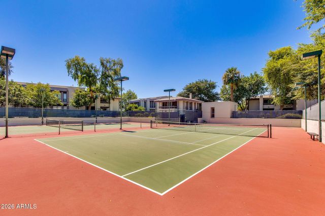 5209 N 24TH Street 104, Phoenix, AZ 85016