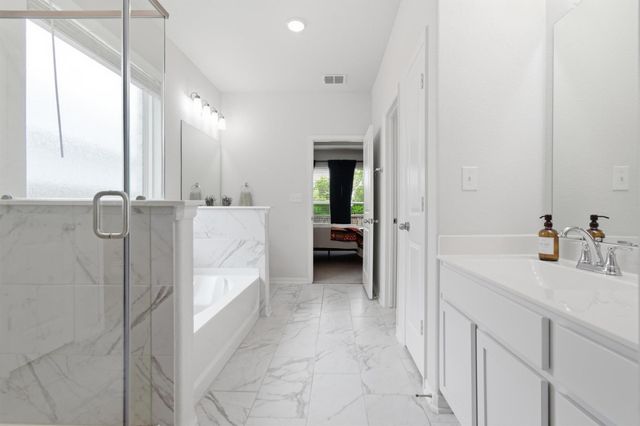 1121 Blue Oak BLVD, San Marcos, TX 78666