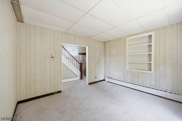 114 Franklin Pl, Roselle Park Boro, NJ 07204