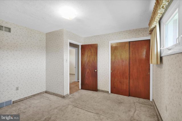 1901 COUNTY ST, Reading, PA 19605
