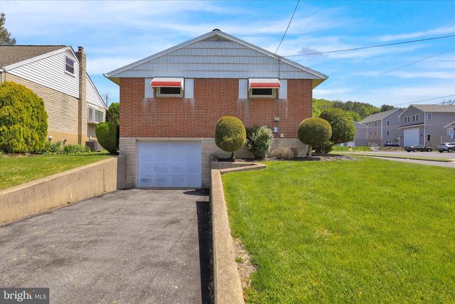 1901 COUNTY ST, Reading, PA 19605