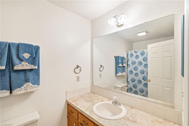 329 Henderson Drive, Clemmons, NC 27012