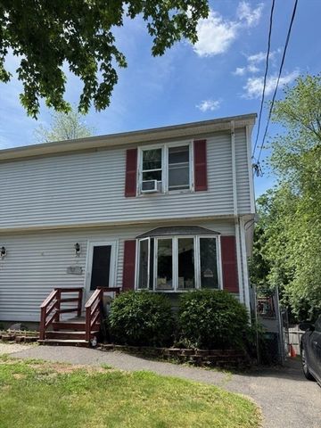 26 Saint Botolph St 2, Haverhill, MA 01832
