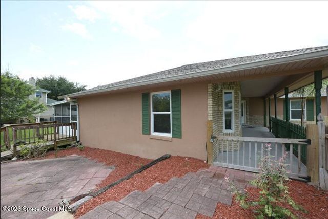1019 Mandarin Drive NE, Palm Bay, FL 32905