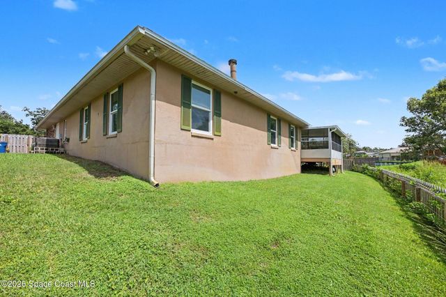 1019 Mandarin Drive NE, Palm Bay, FL 32905