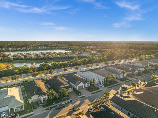3292 Pilot CIR, Naples, FL 34120