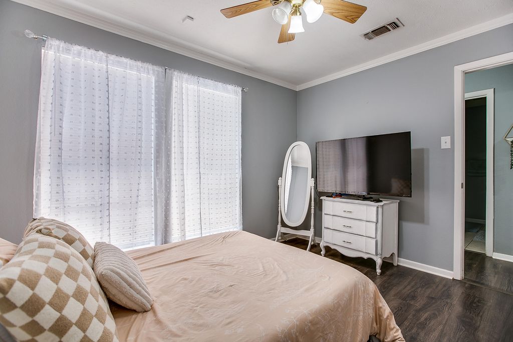 Image 21 of property listing at 1737 Utah Avenue, San Angelo, TX 76904