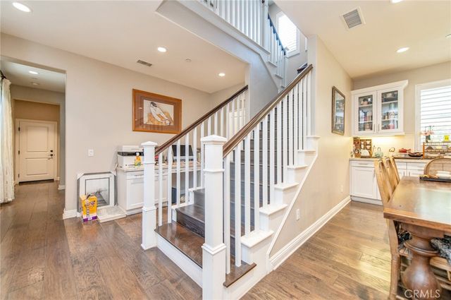 220 Barnes Road, Tustin, CA 92782