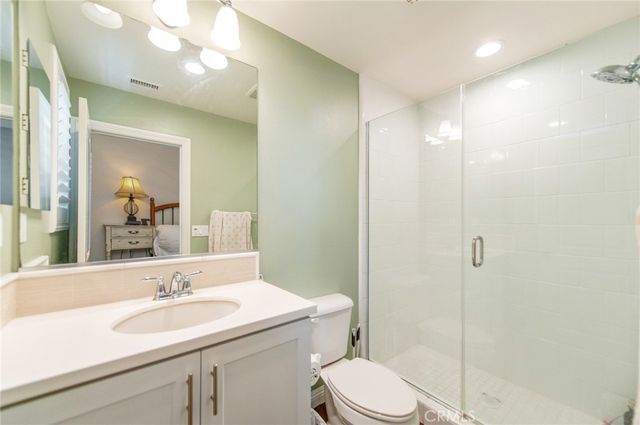 220 Barnes Road, Tustin, CA 92782