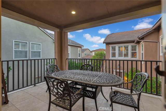 220 Barnes Road, Tustin, CA 92782