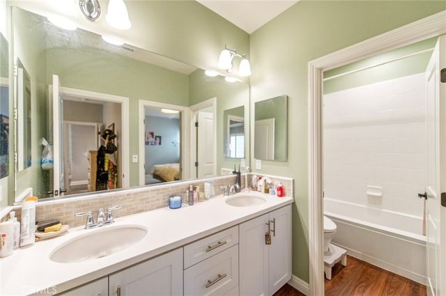 220 Barnes Road, Tustin, CA 92782