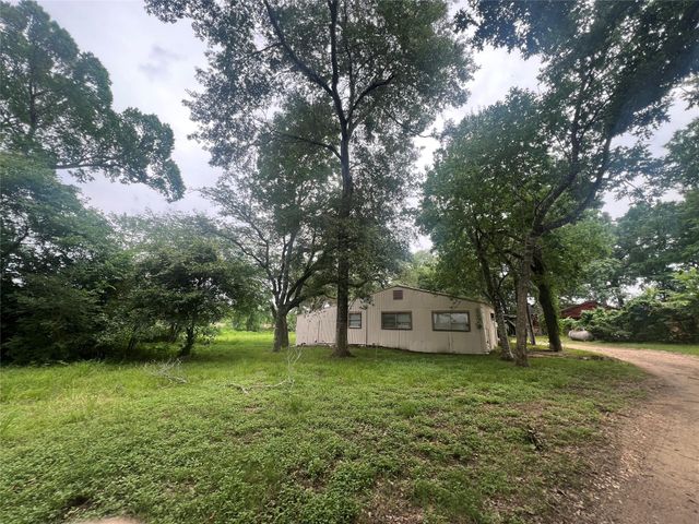 22606 Fm 359 Road, Hempstead, TX 77445