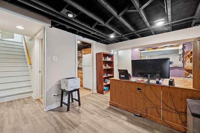 126 N Rohlwing Road, Palatine, IL 60074