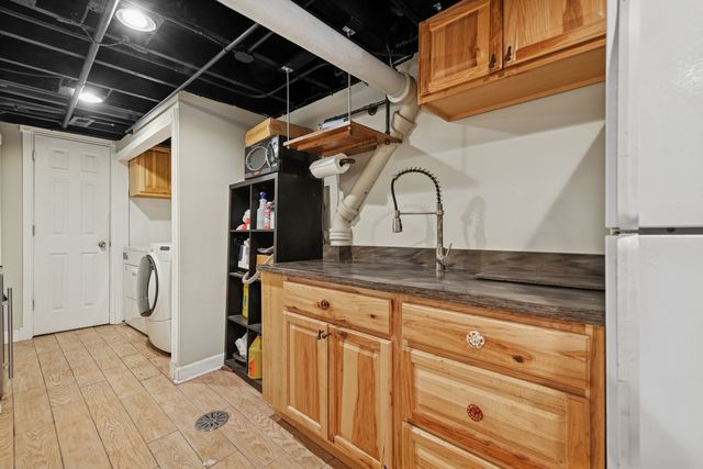 126 N Rohlwing Road, Palatine, IL 60074