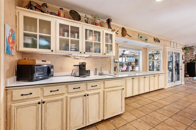 1109 Cedar Park DR, Cedar Park, TX 78613