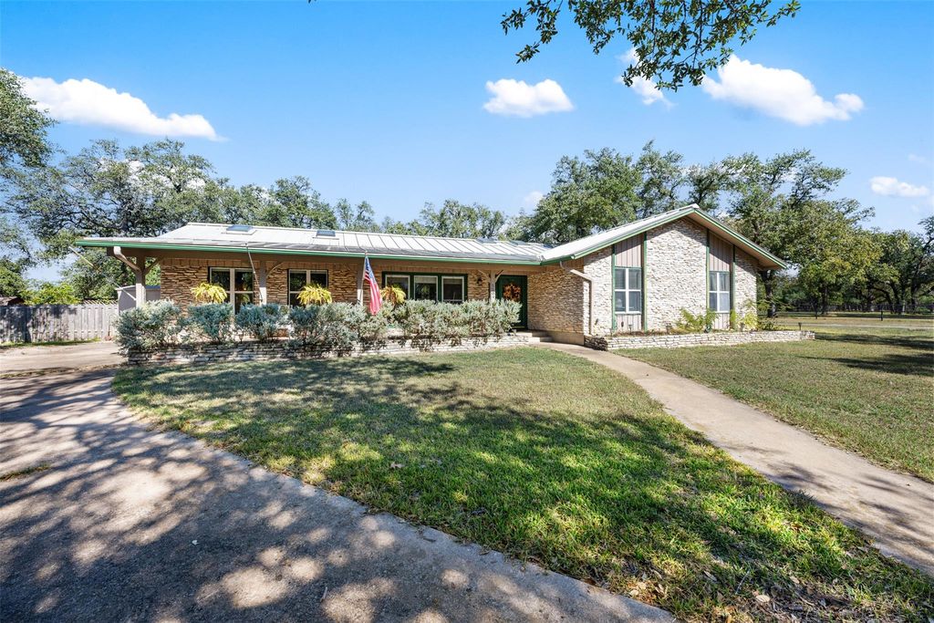 1109 Cedar Park DR, Cedar Park, TX 78613