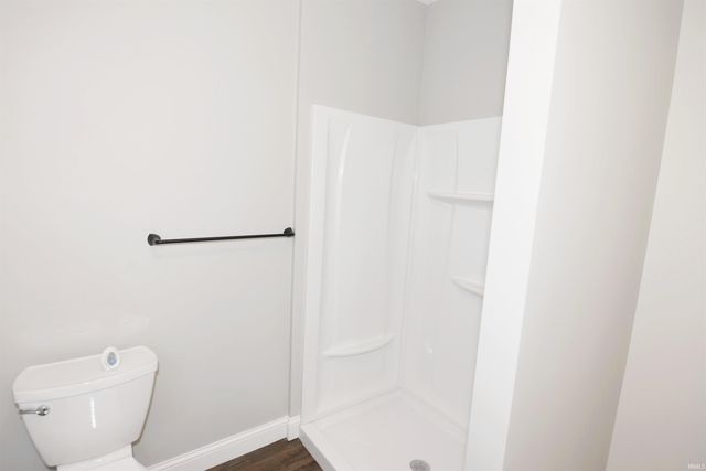52427 Lynnewood Avenue, South Bend, IN 46628