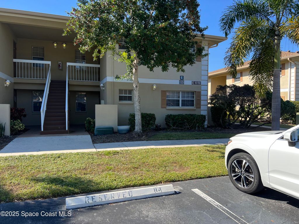 1609 Sunny Brook Lane NE E101, Palm Bay, FL 32905