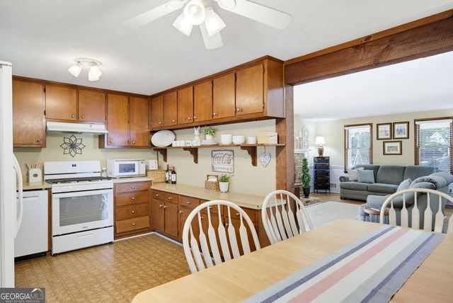 3922 Butterfield Drive NW, Kennesaw, GA 30152