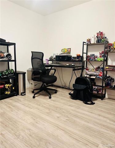 159 E Rodriguez Avenue, Raymondville, TX 78580