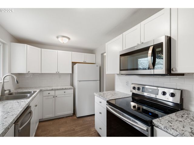 7108 TENNESSEE Ln, Vancouver, WA 98664