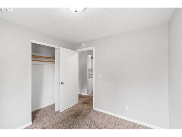 7108 TENNESSEE Ln, Vancouver, WA 98664