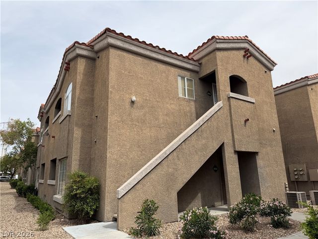 5525 West Flamingo Road 2016, Las Vegas, NV 89103