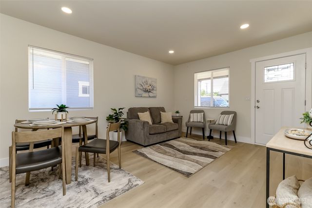 3833 E G Street, Tacoma, WA 98404