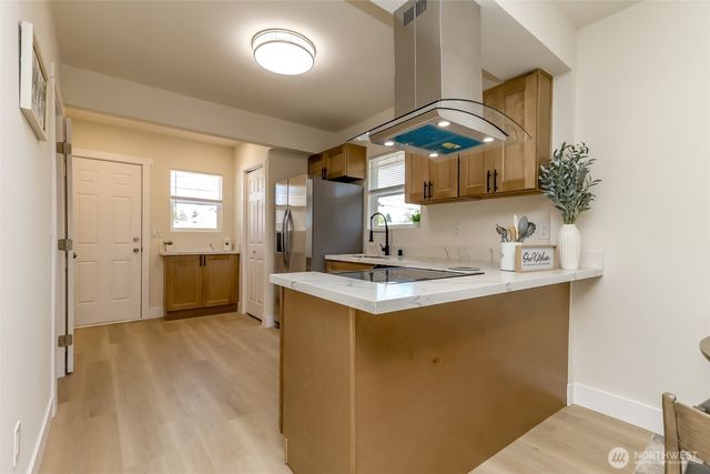 3833 E G Street, Tacoma, WA 98404