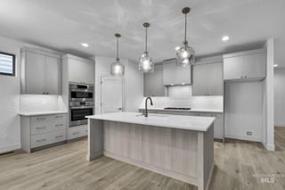9750 W Snow Wolf Ln, Star, ID 83669