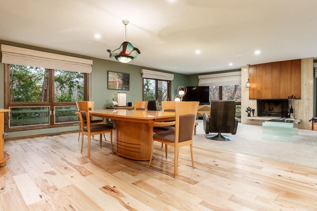 2520 E CHICKADEE Trail, Rockford, IL 61107