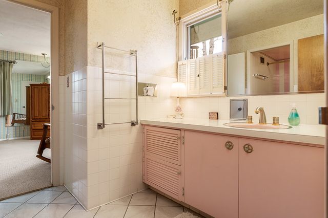 2520 E CHICKADEE Trail, Rockford, IL 61107