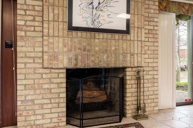 2520 E CHICKADEE Trail, Rockford, IL 61107