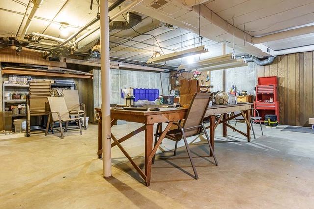 2520 E CHICKADEE Trail, Rockford, IL 61107